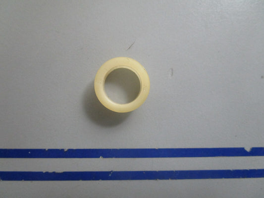 *NEW OEM* 0810 OMC Johnson Evinrude Bushing 311259 0311259