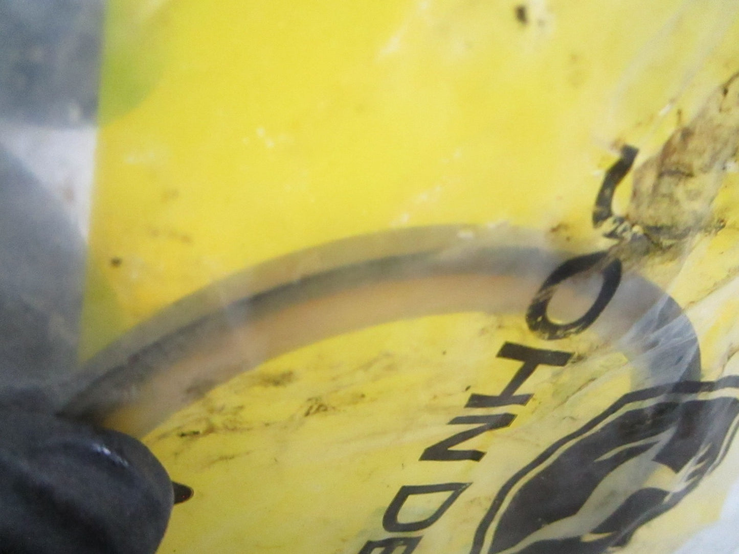 *NEW OEM* 0810 John Deere Seal TH102446