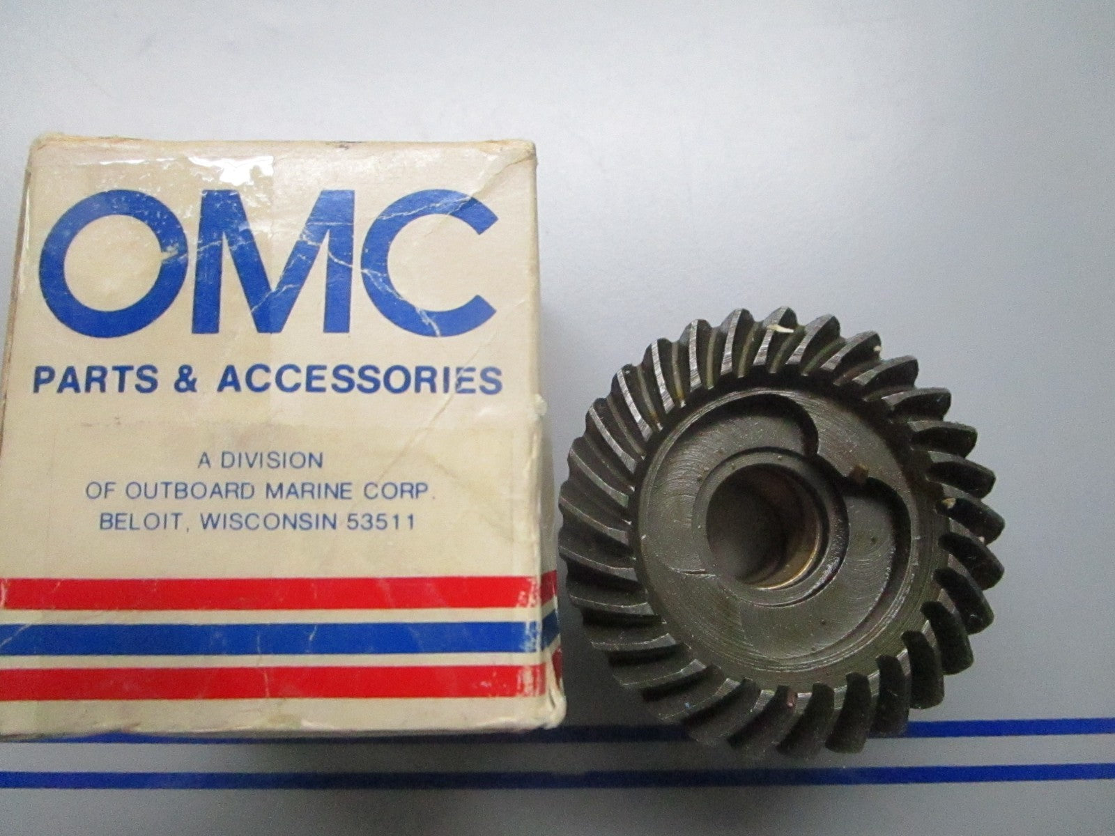 *NEW OEM* 0810 OMC Johnson Evinrude Reverse Gear 395046 0395046