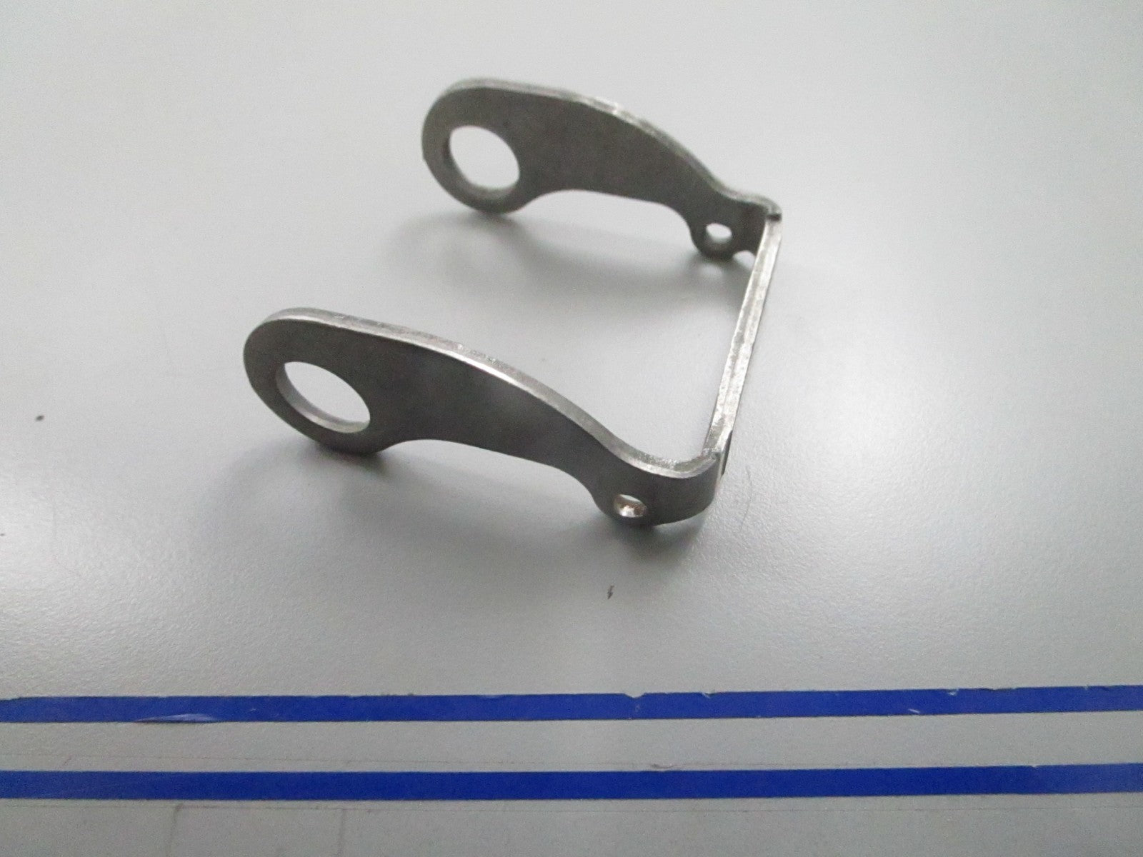 *NEW OEM* 0810 OMC Johnson Evinrude Reverse Lock Link 303950 0303950