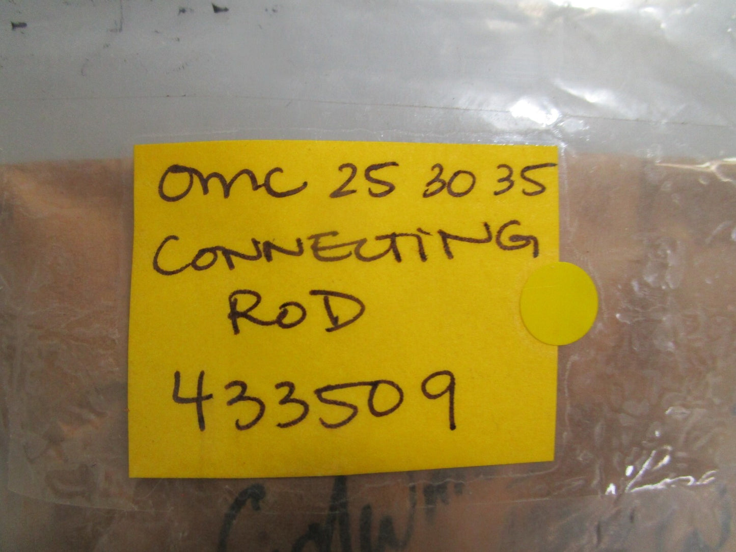 *NEW OEM* 0810 OMC Johnson Evinrude 25 30 35 Connecting Rod 433509 0433509