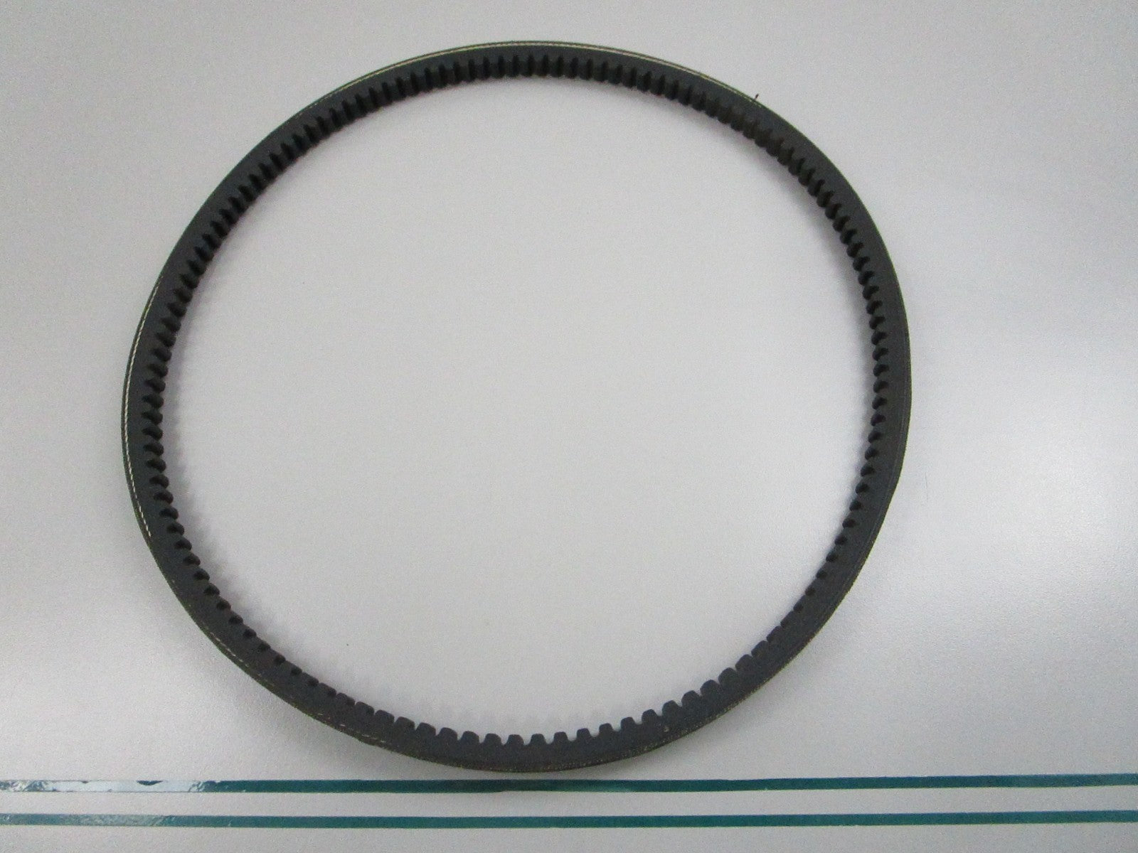 Volvo Penta NEW OEM Drive Belt V-Belt 966856 Marine Engine NOS Part 0810