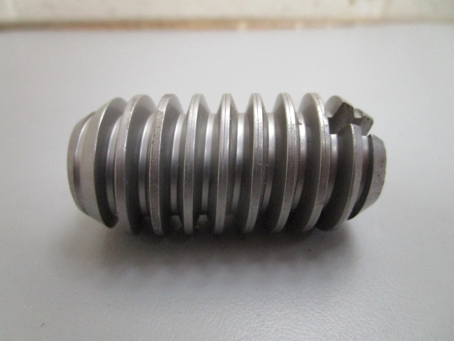 *NEW OEM* 0820 OMC Johnson Evinrude Worm Gear 908168 0908168