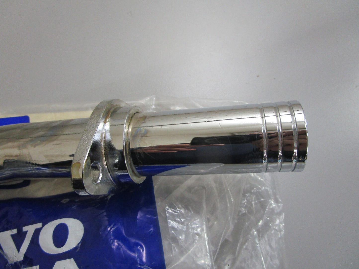 *NEW OEM* 0820 Volvo Penta Water Inlet 850729