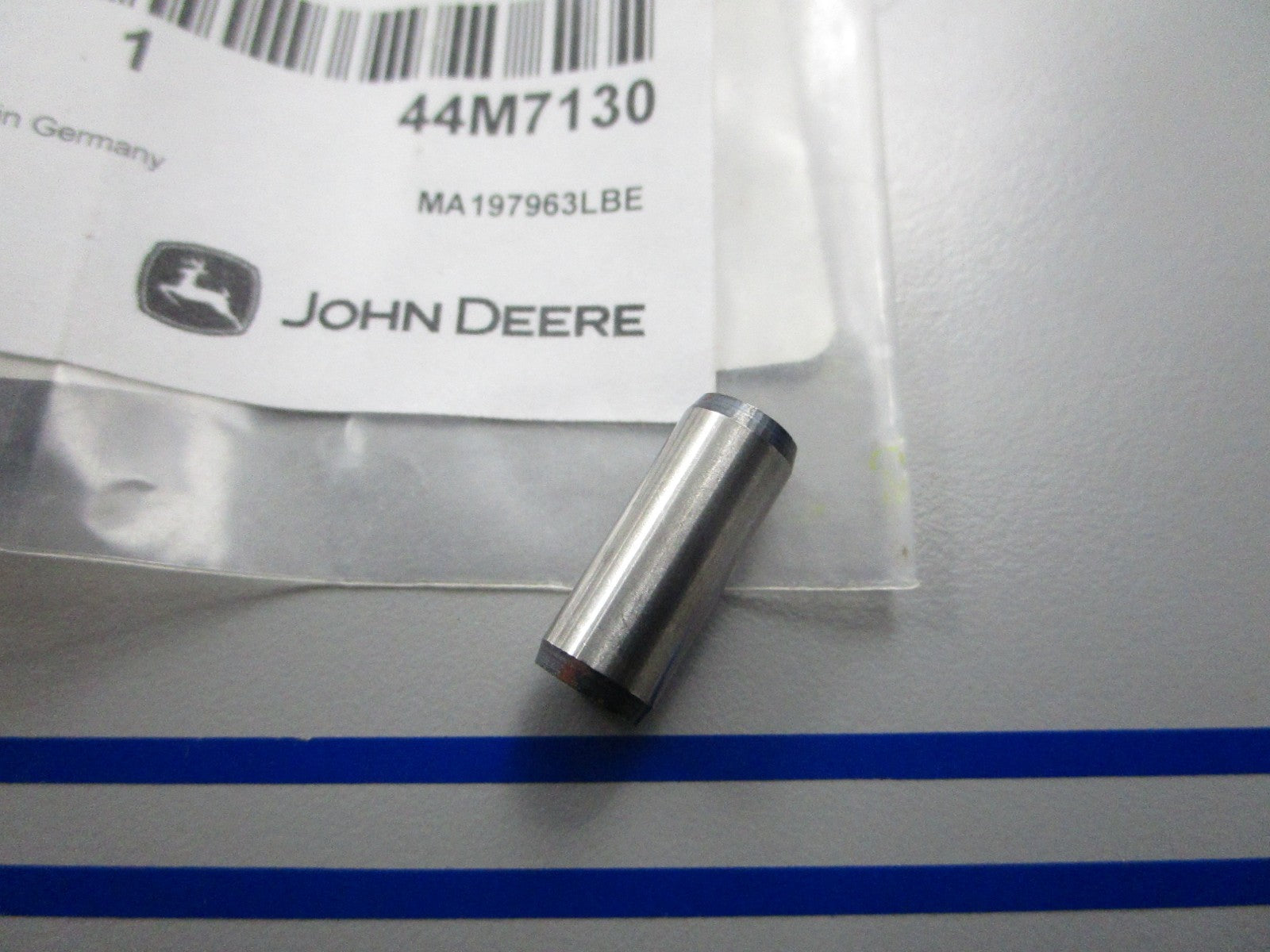 *NEW OEM* 0810 John Deere Dowel Pin 44M7130