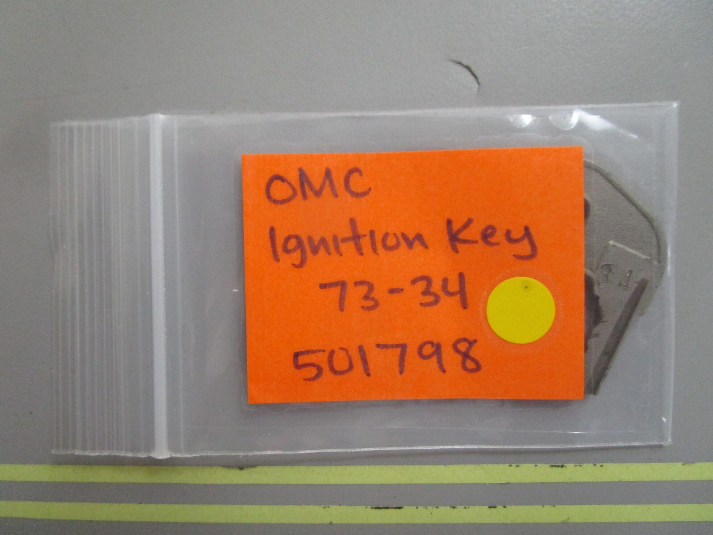 *NEW OEM* 0810 OMC Johnson Evinrude Ignition Key 73-34 501798 0501798