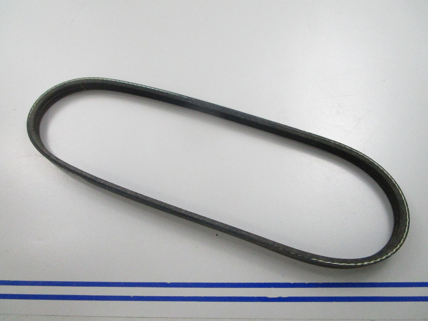 NEW K030243 Gates Micro-V Serpentine Belt 0810