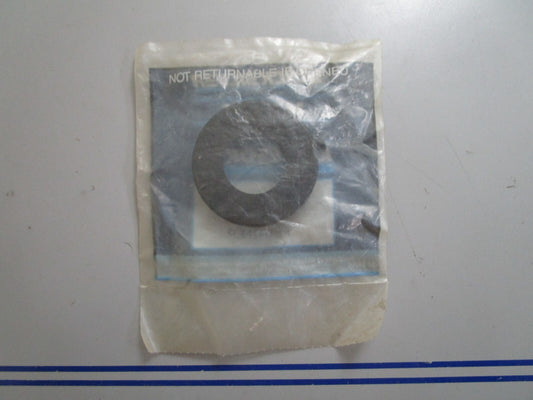 *NEW OEM* 0810 Mercury Quicksilver Retainer 86005