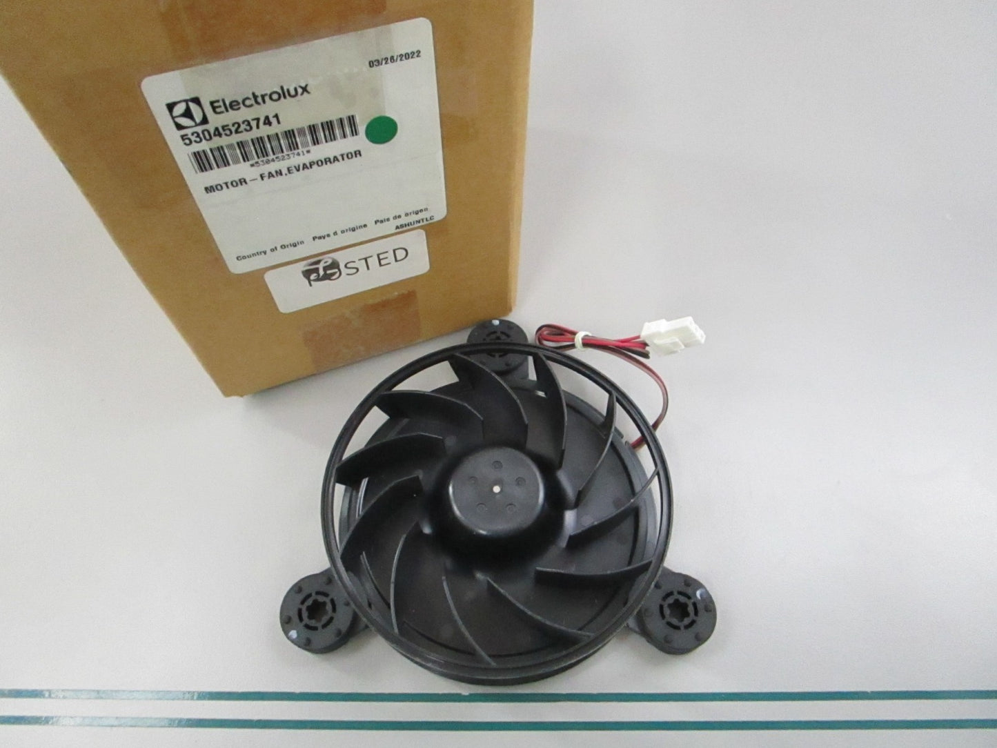 NEW OEM 5304523741 Electrolux Evaporator Fan Motor 0810