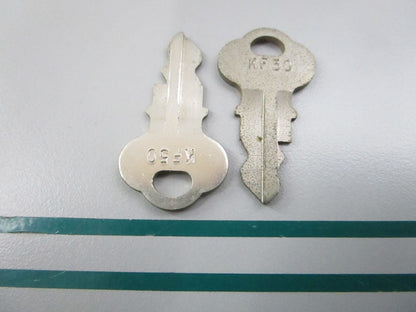 NEW OEM (LOT OF 2) 501565 0501565 OMC Johnson Evinrude KF 50 Ignition Key 0810