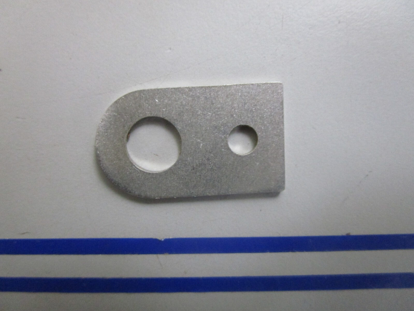 *NEW OEM* 0810 Mercury Quicksilver Clamp 54-75275