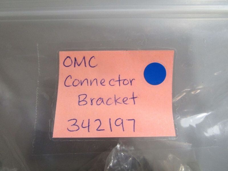 *NEW OEM* 0770 OMC Johnson Evinrude Connector Bracket 342197 0342197