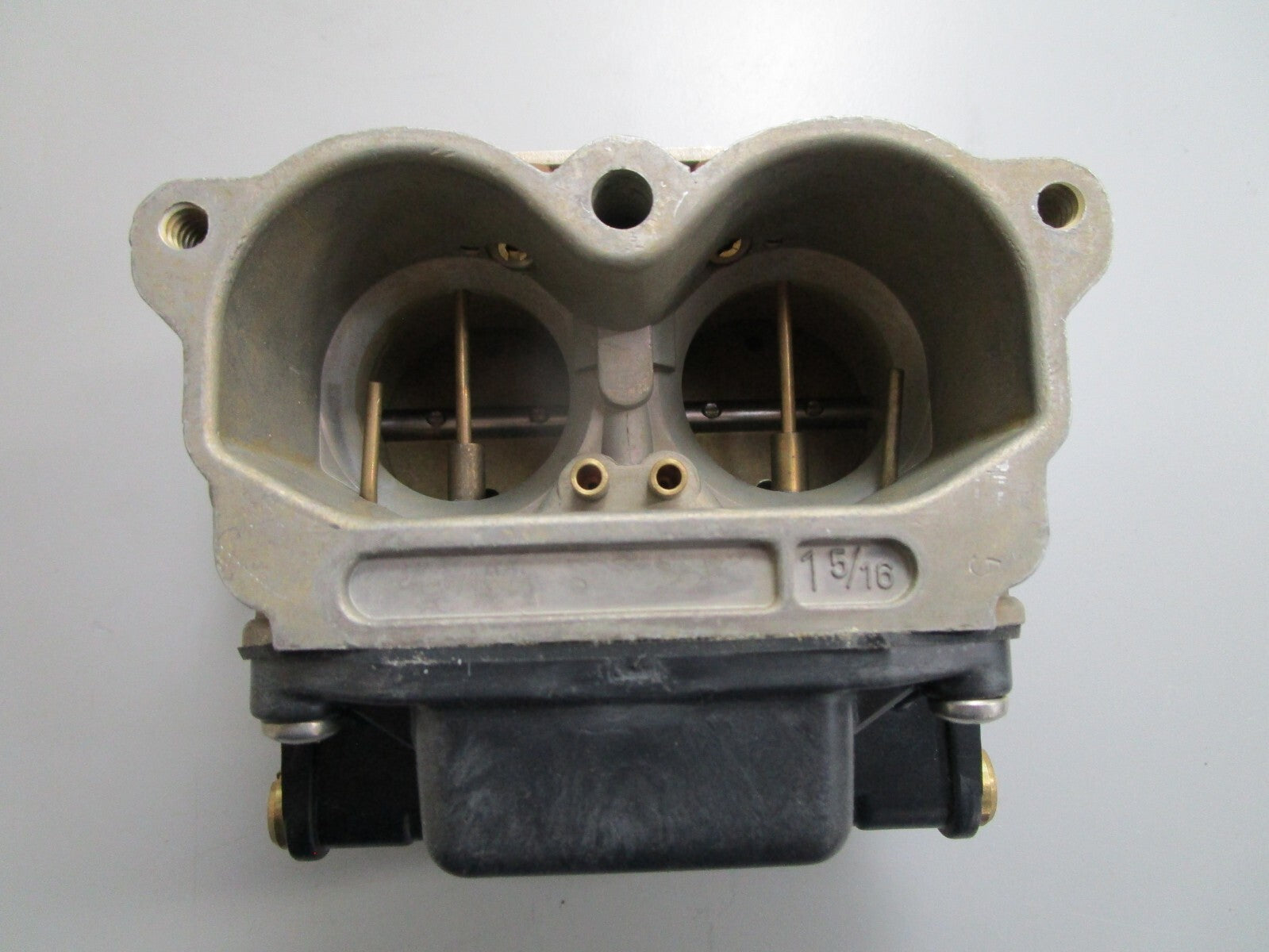 *NEW OEM* 0820 OMC Johnson Evinrude Carburetor Ay 433808 0433808
