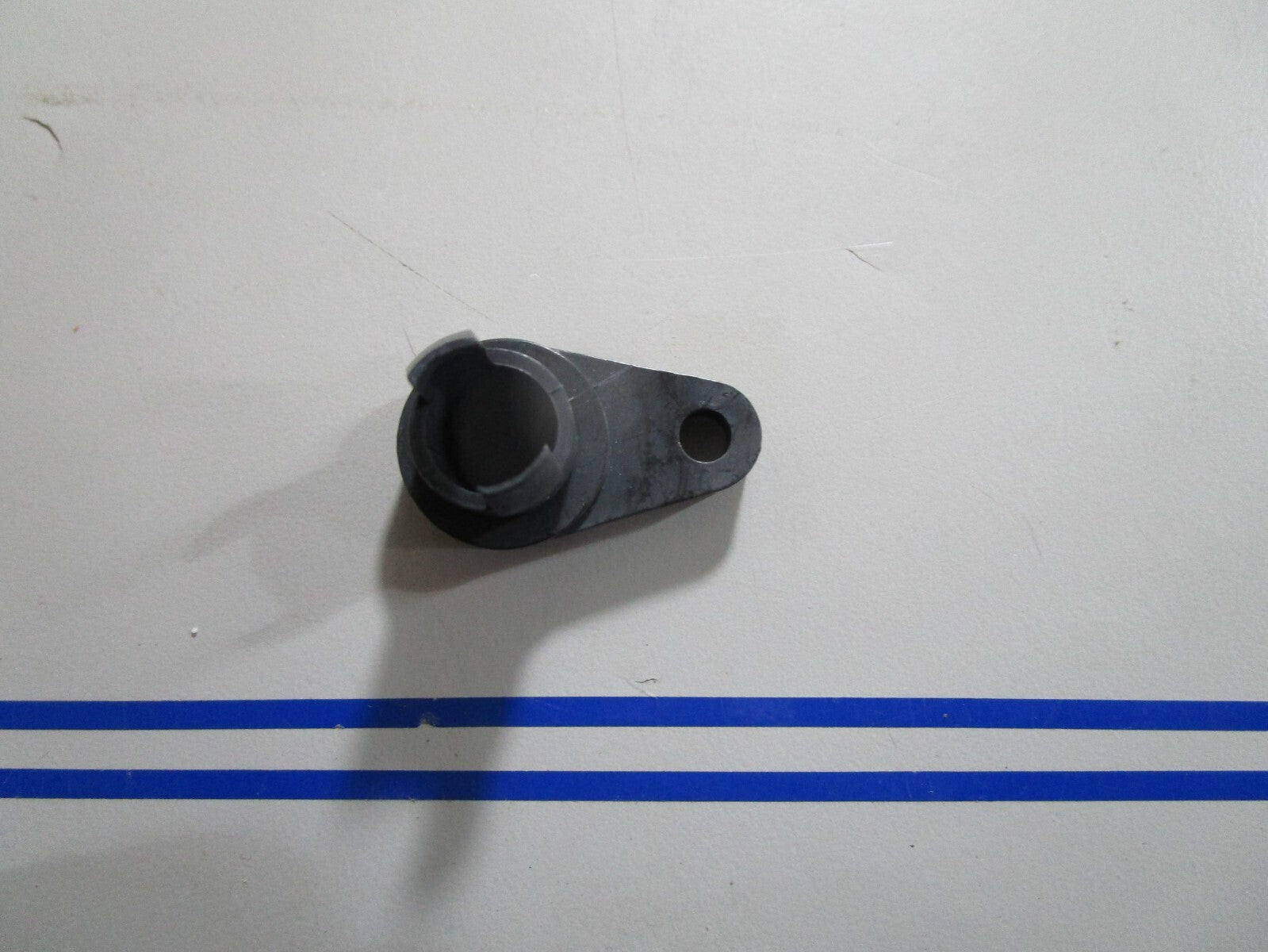 *NEW OEM* 0810 OMC Johnson Evinrude Keeper 331765 0331765