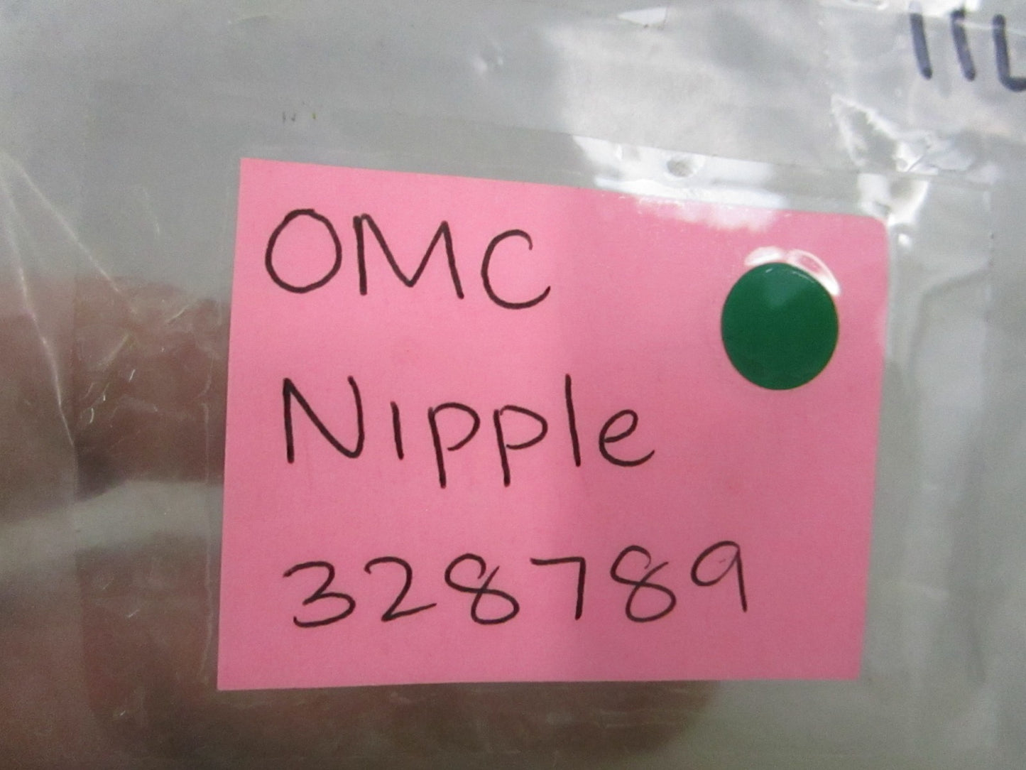NEW OEM (LOT OF 2) 328789 0328789 OMC Johnson Evinrude Nipple 0810