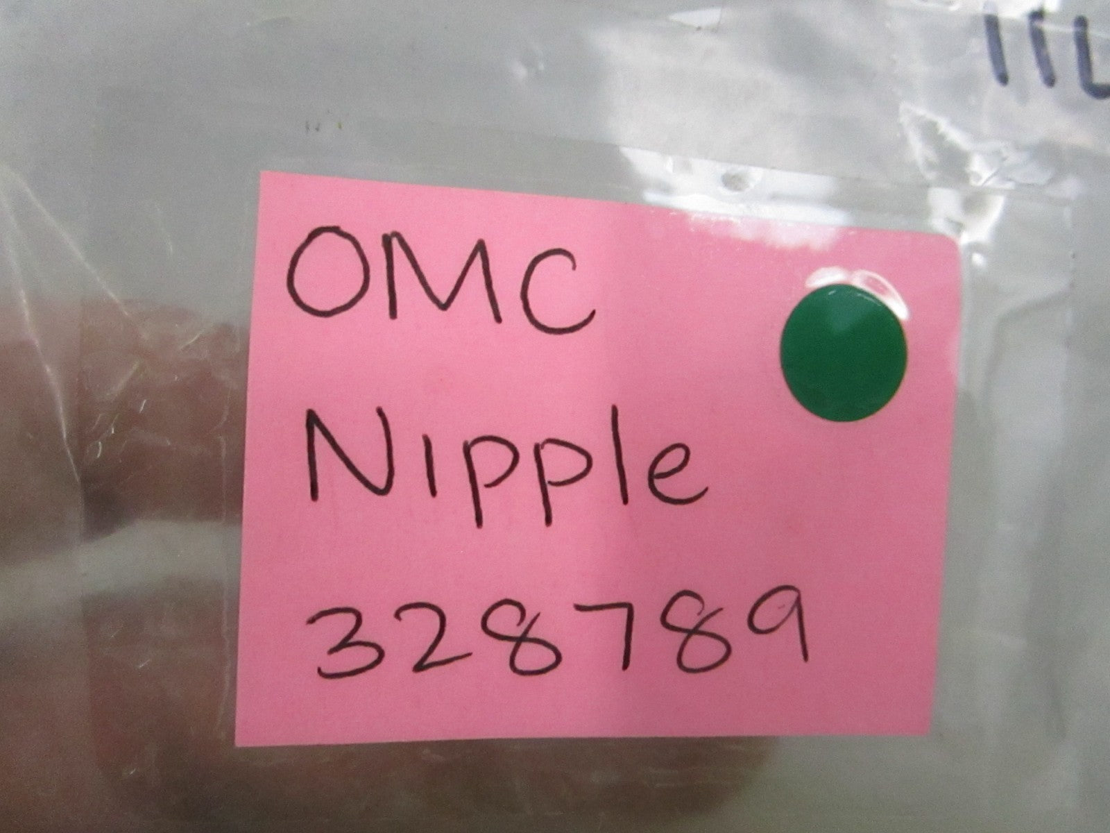 NEW OEM (LOT OF 2) 328789 0328789 OMC Johnson Evinrude Nipple 0810