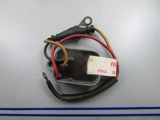 *NEW OEM* 0810 OMC Johnson Evinrude Regulator 580913 0580913