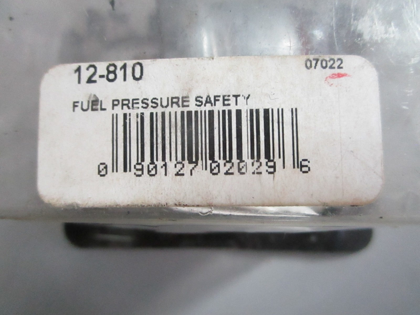 NEW OEM 12-810 Holley Fuel Pump Safety Pressure Switch 0820