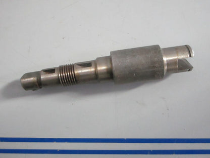 NEW OEM 580417 0580417 OMC Johnson Evinrude Shaft & Ball 0820