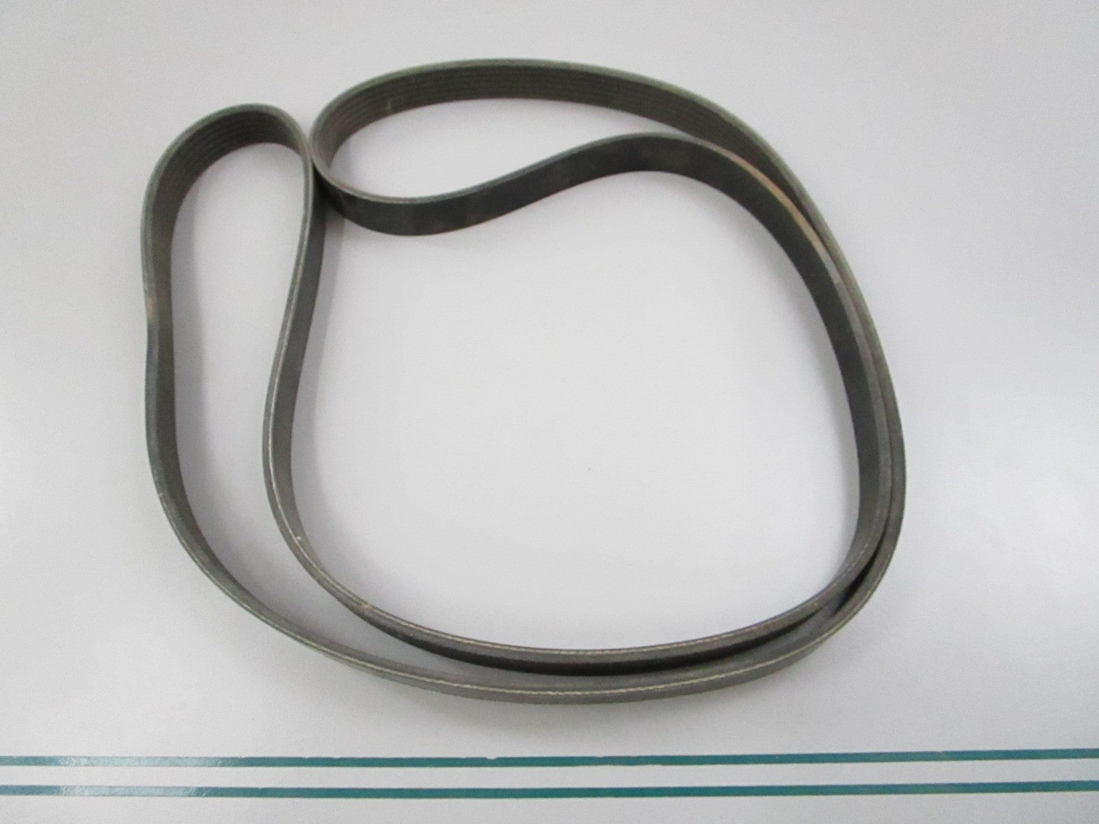 NEW 5060710 Dayco Serpentine Belt 0810