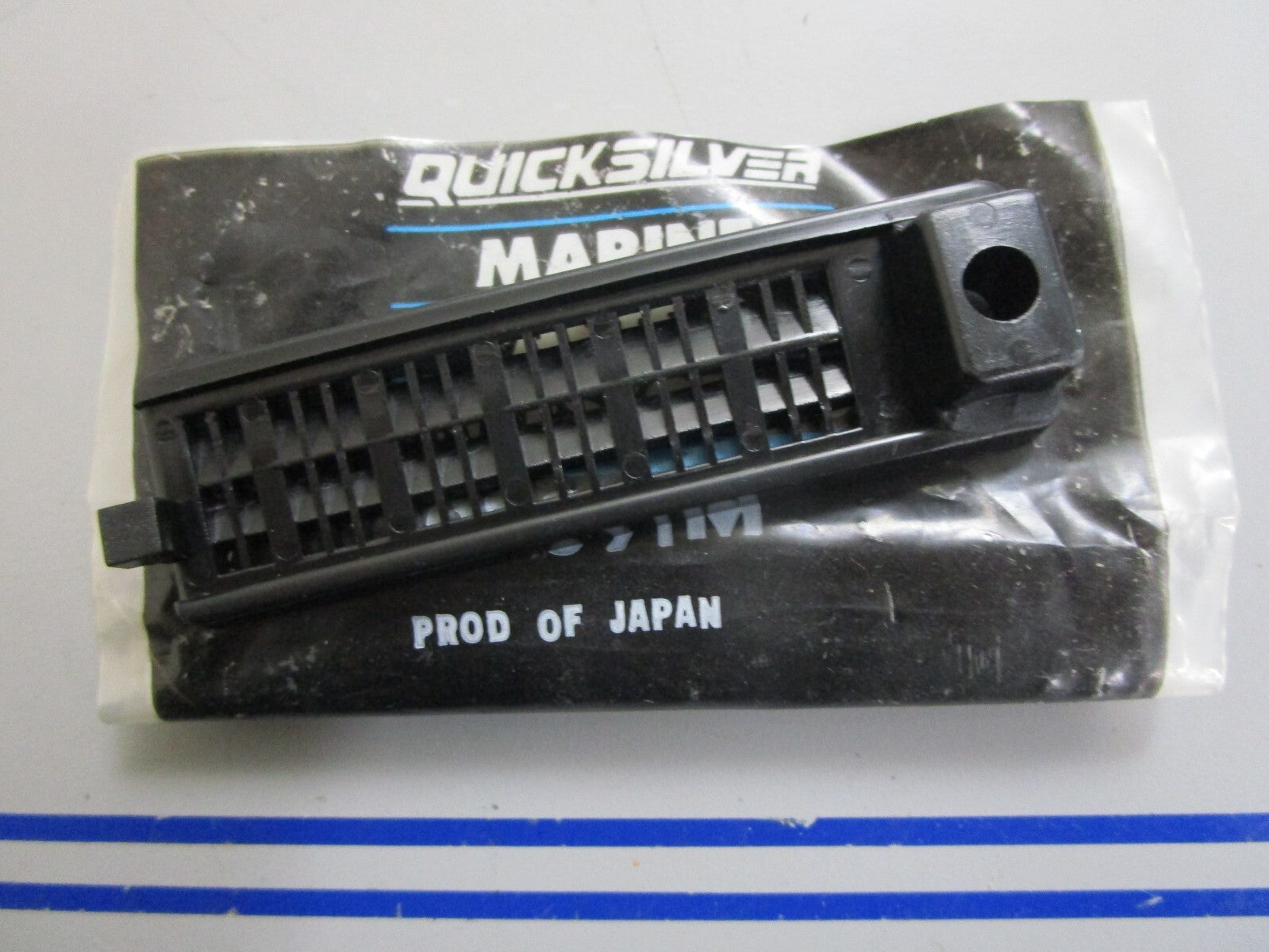 *NEW OEM* 0820 Mercury Quicksilver Water Inlet Cover 97091M