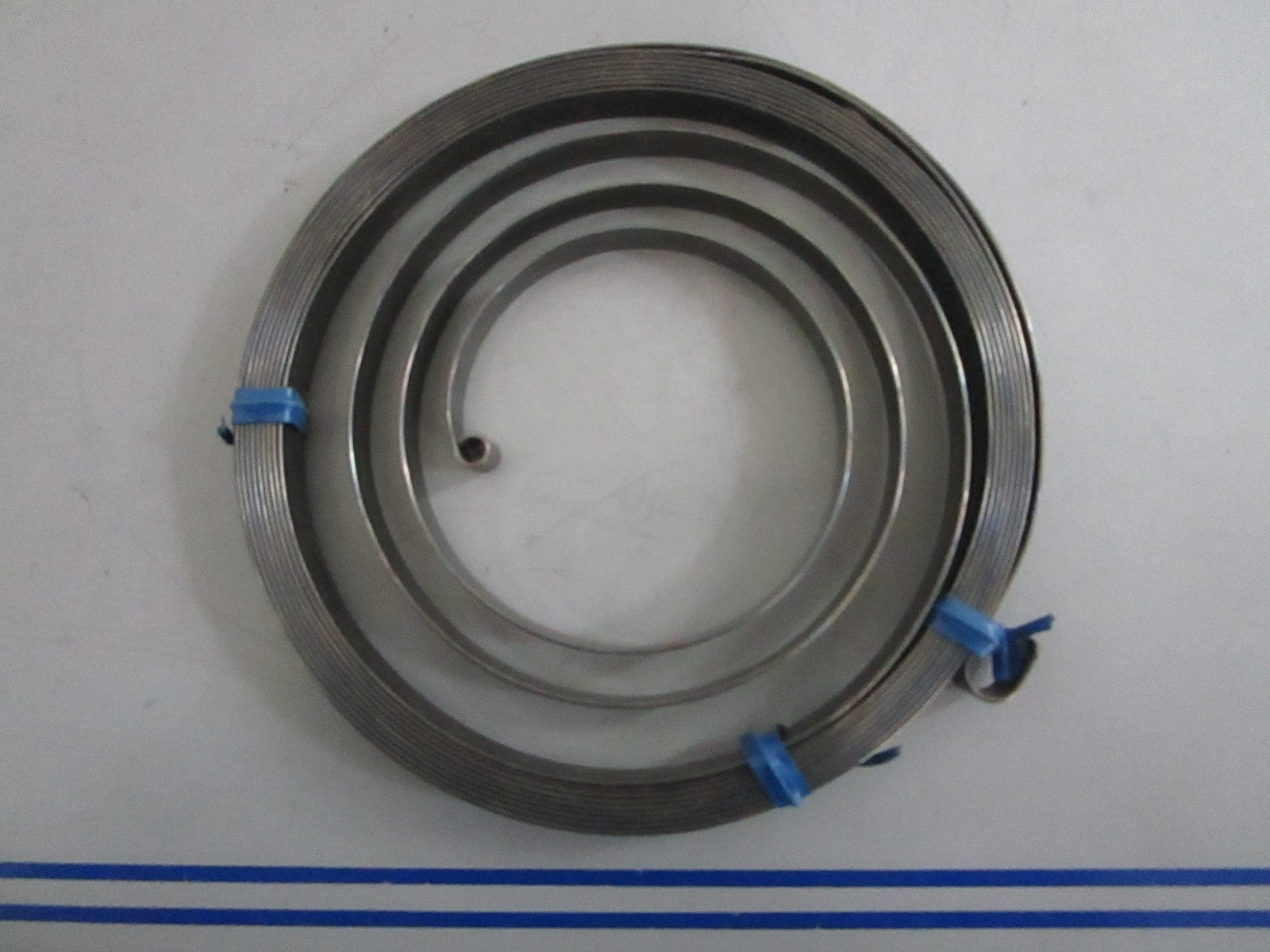 NEW OEM 24-F458970 Mercury Force Starter Rewind Spring 0820