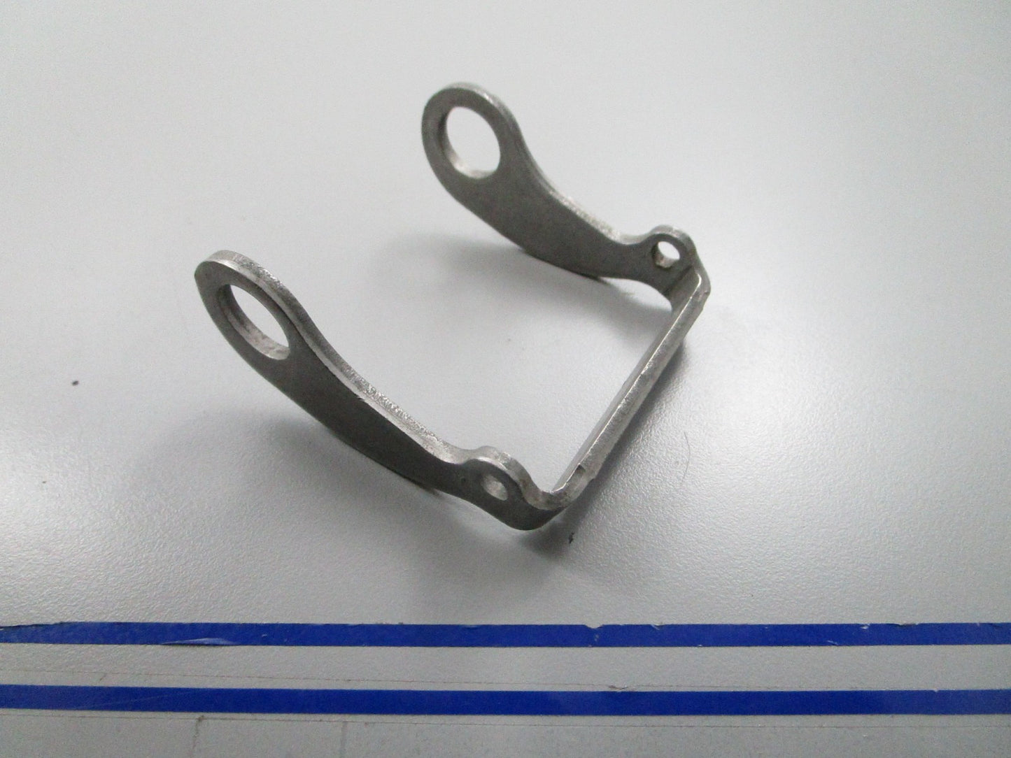 *NEW OEM* 0810 OMC Johnson Evinrude Reverse Lock Link 303950 0303950