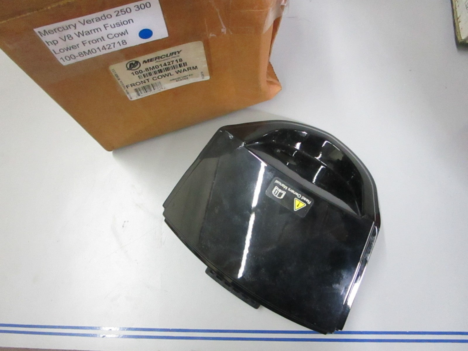 *NEW OEM* 0720 Mercury Verado 250 300 V8 Warm Fusion Lower Front Cowl 8M0142718
