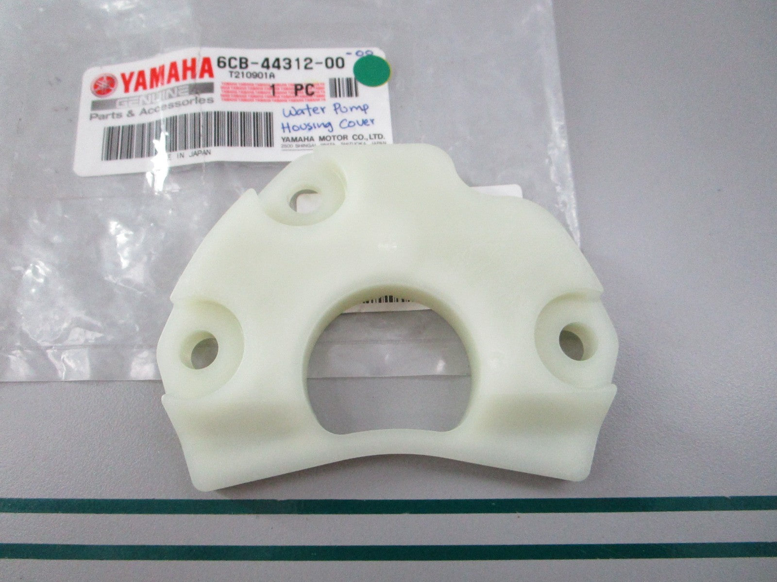 NEW OEM 6CB-44312-00-00 Yamaha Water Pump Housing Cover 0810