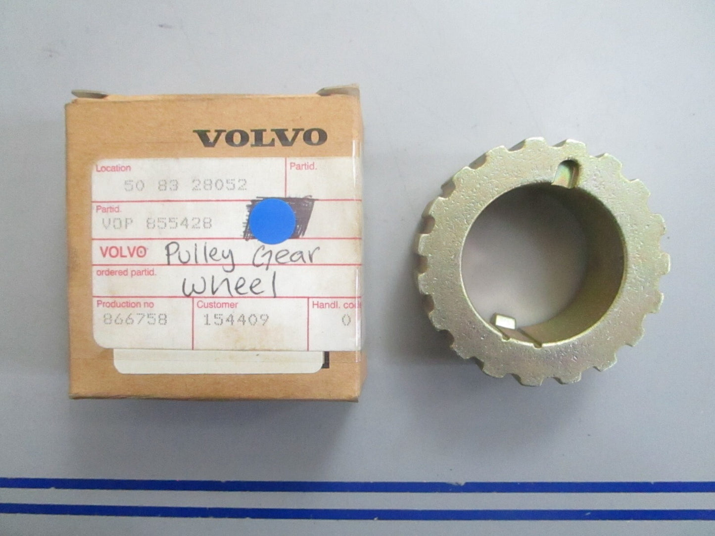 *NEW OEM* 0820 Volvo Penta Pulley Gear Wheel 855428