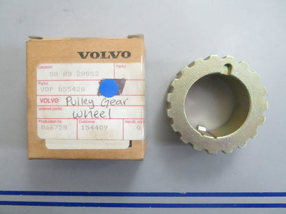 *NEW OEM* 0820 Volvo Penta Pulley Gear Wheel 855428