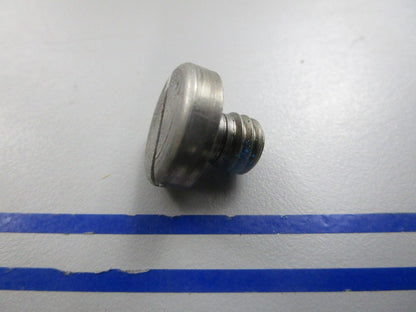 NEW OEM 912349 0912349 OMC Johnson Evinrude Plug 0810