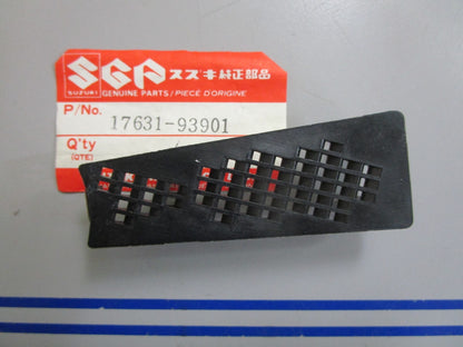 *NEW OEM* 0810 Suzuki Water Filter 17631-93901