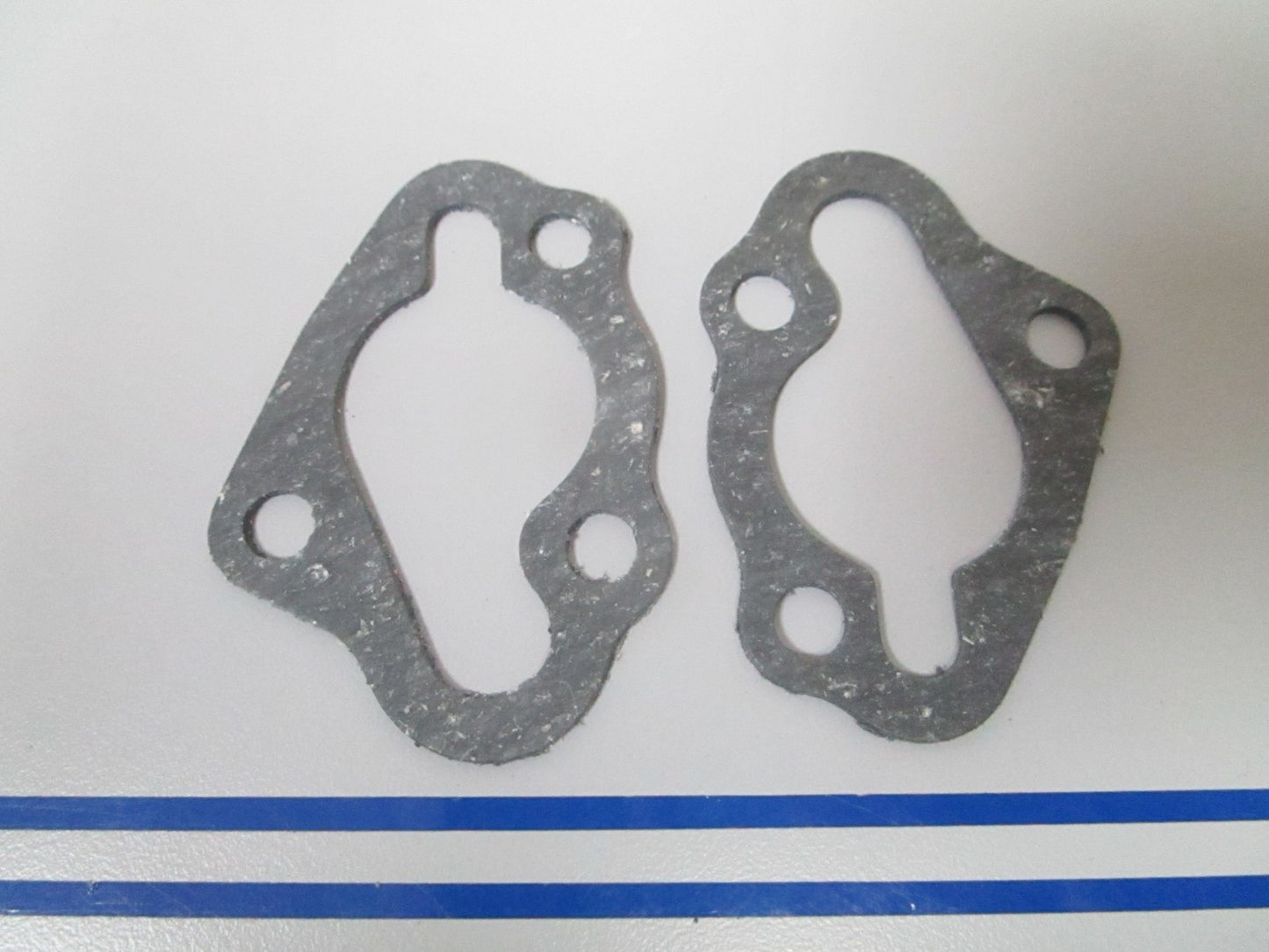 NEW OEM (LOT OF 2) 17685-93000 Suzuki Thermostat Gasket 0810