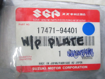 *NEW OEM* 0810 Suzuki Water Pump Plate 17471-94401