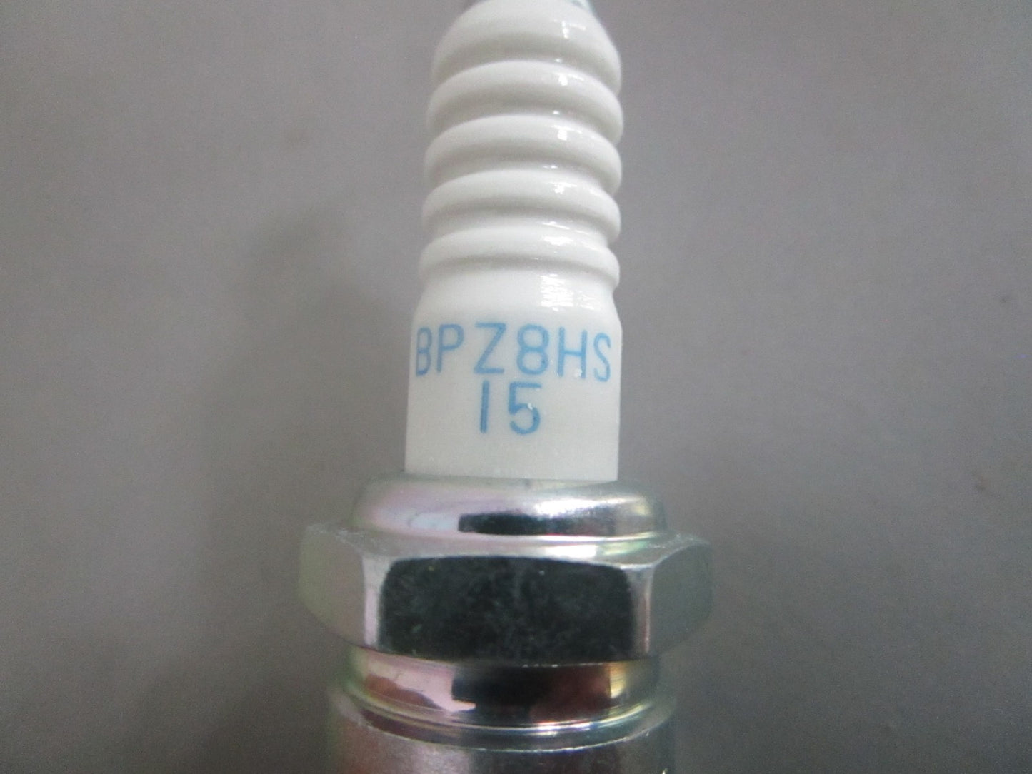 NEW OEM (LOT OF 8) BPZ8HS-15 NGK Spark Plug 0820