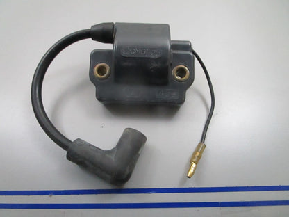 *NEW OEM* 0810 Yamaha Mariner Ignition Coil 677-82310-10