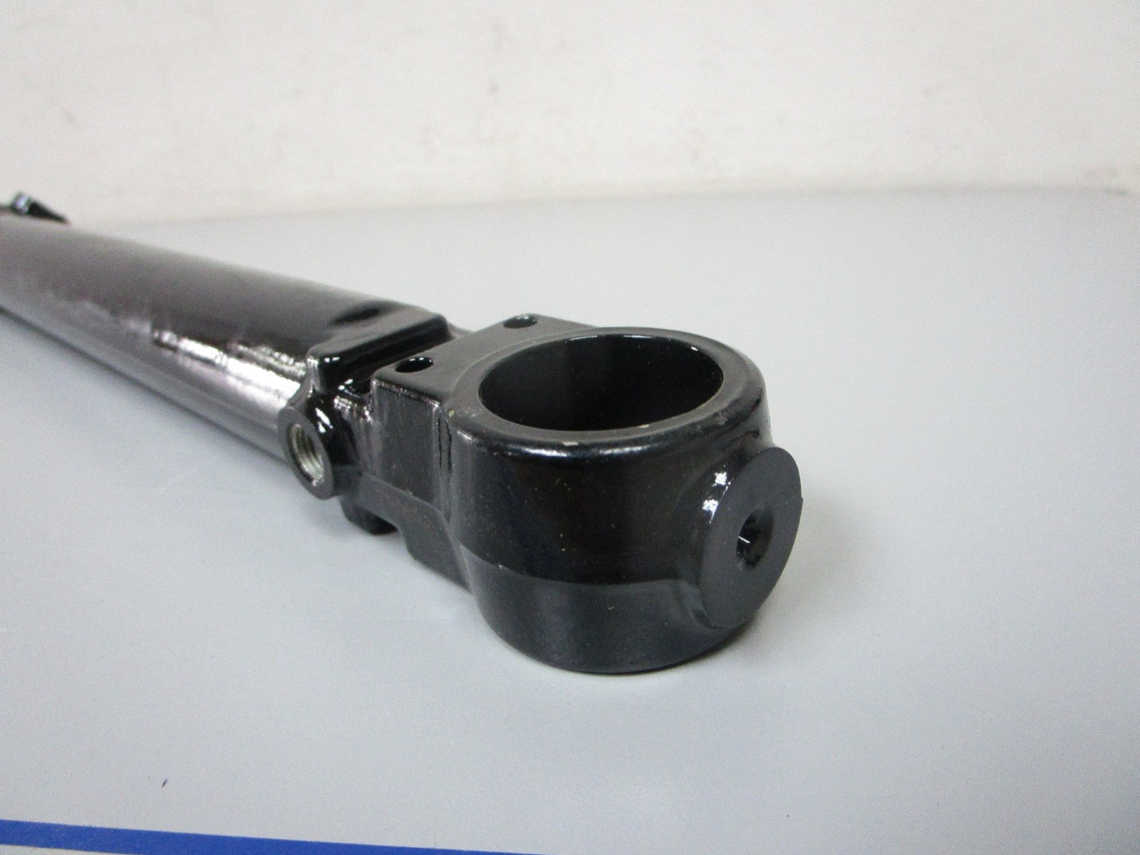 NEW OEM 87173 Mercury Trim Cylinder Outer Tube 0720