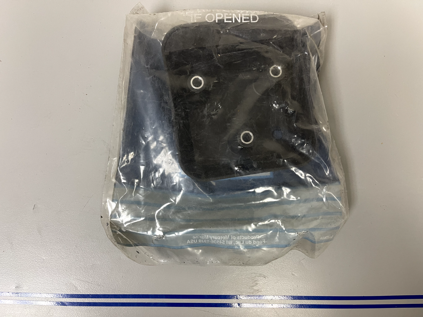 *NEW OEM* 0670 Mercury Quicksilver Carb Cover F511708 857010