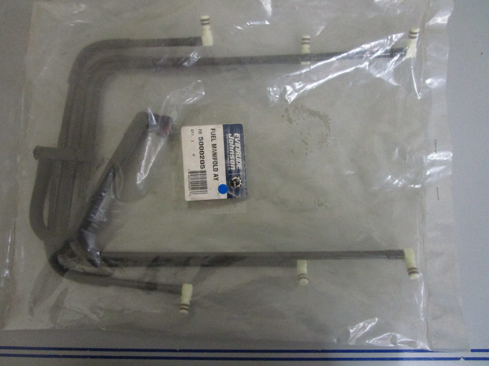 *NEW OEM* 0820 OMC Johnson Evinrude Fuel Manifold Ay 5000205