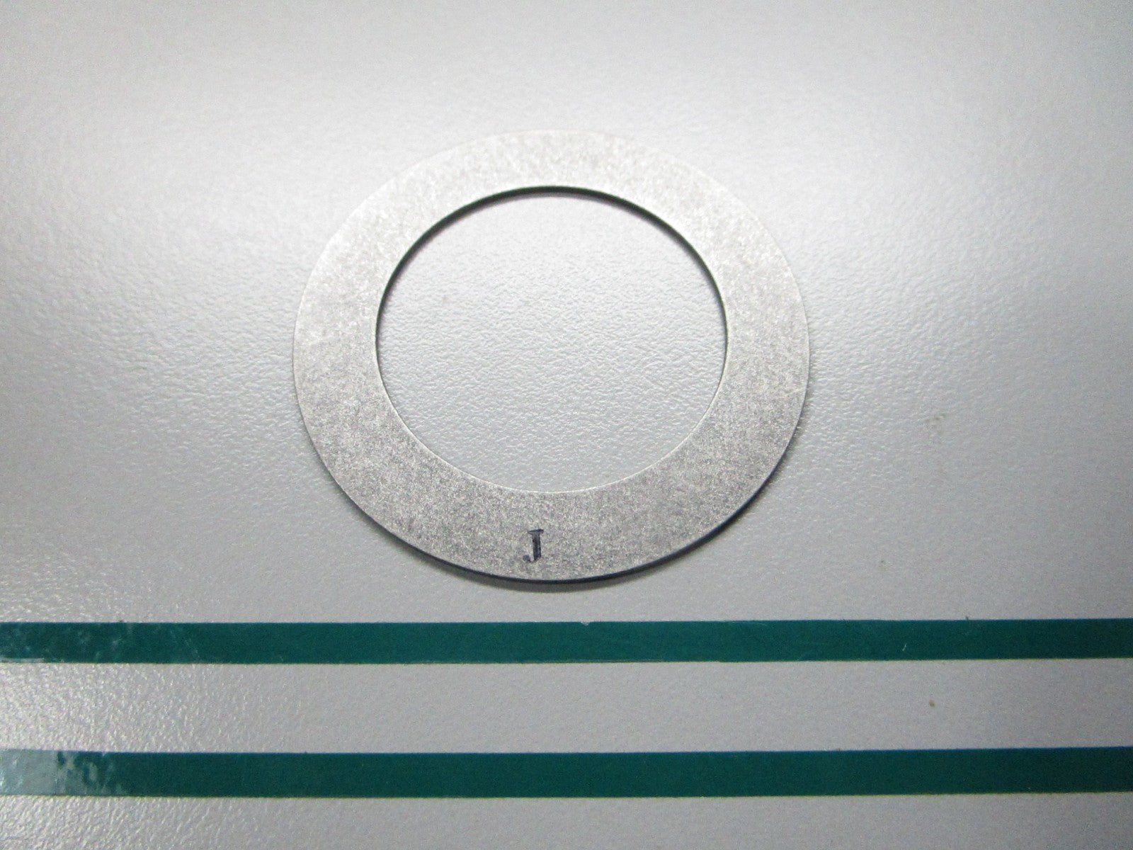 NEW OEM 09181-30220 Suzuki (T:0.9mm ) Shim 0810