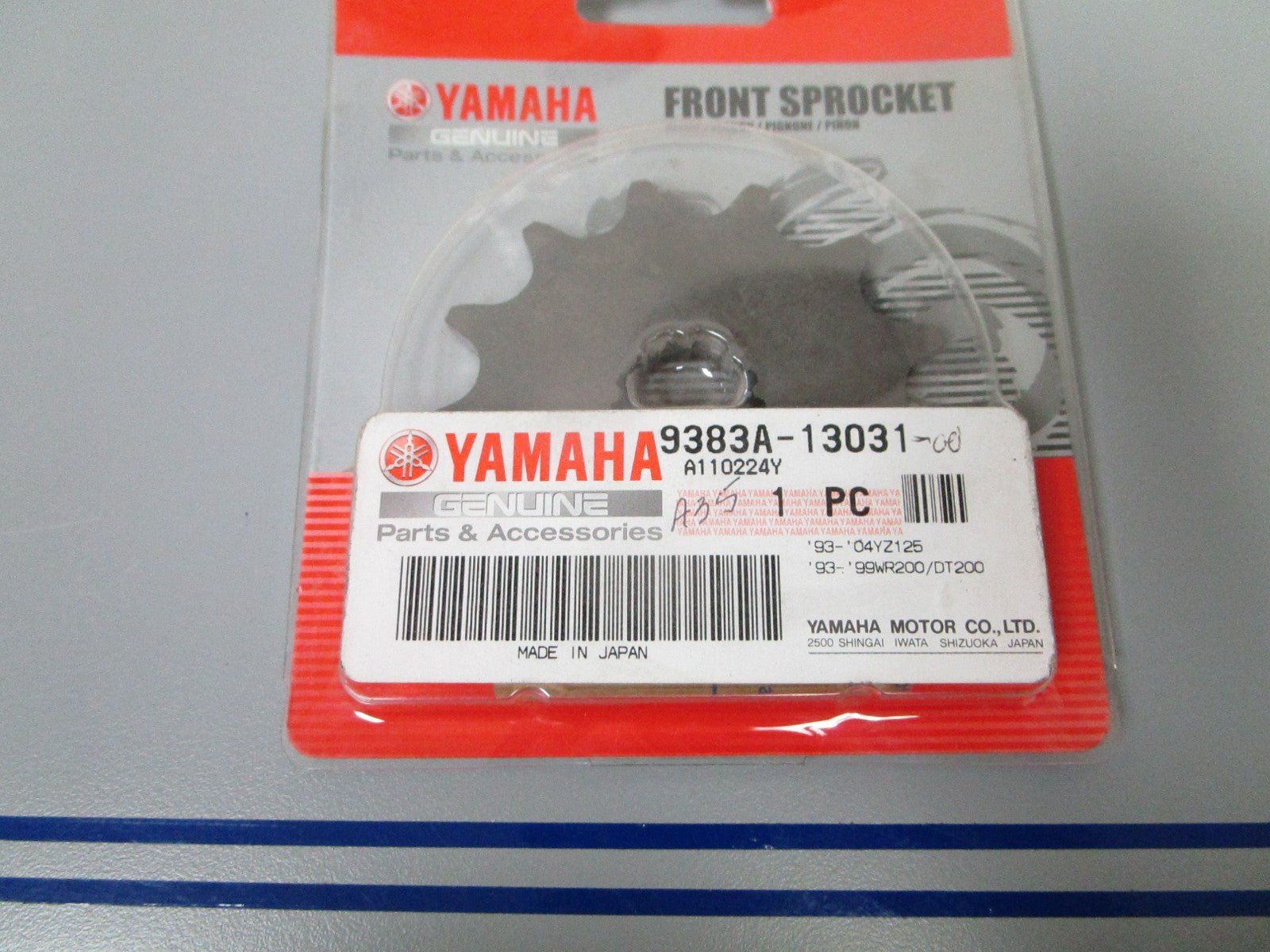 NEW OEM 9383A-13031-00 Yamaha 13T Front Sprocket 0720