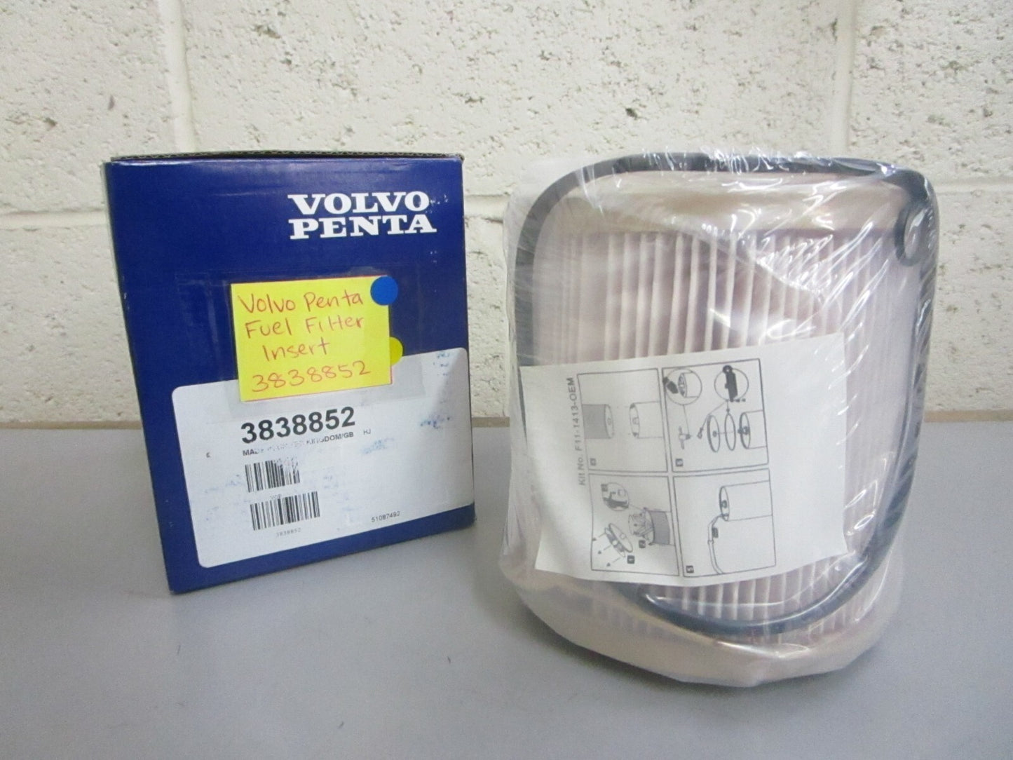 *NEW OEM* 0820 Volvo Penta Fuel Filter Insert 3838852