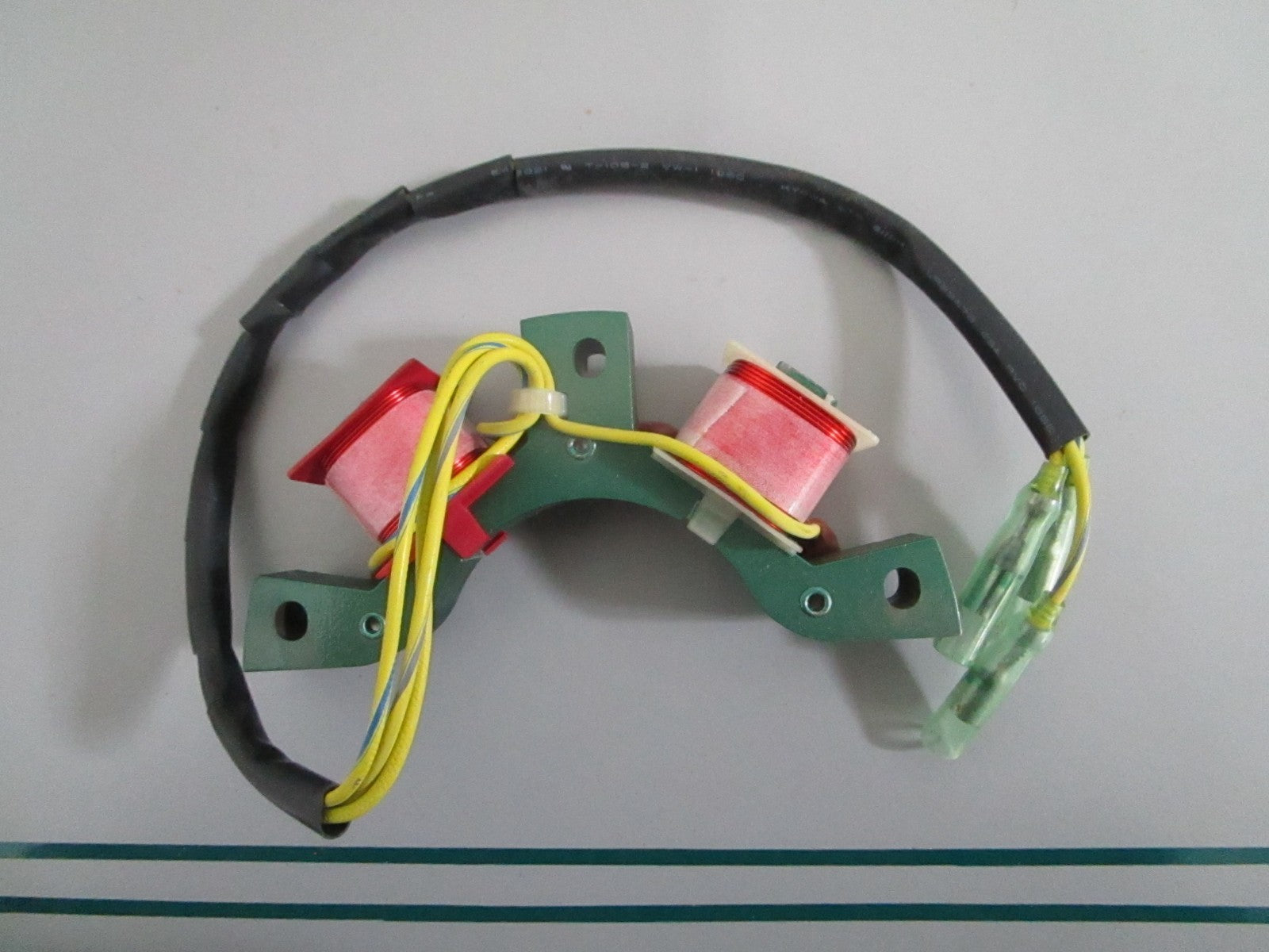 NEW OEM 584344 0584344 OMC Johnson Evinrude AC Light Stator Assy 0820