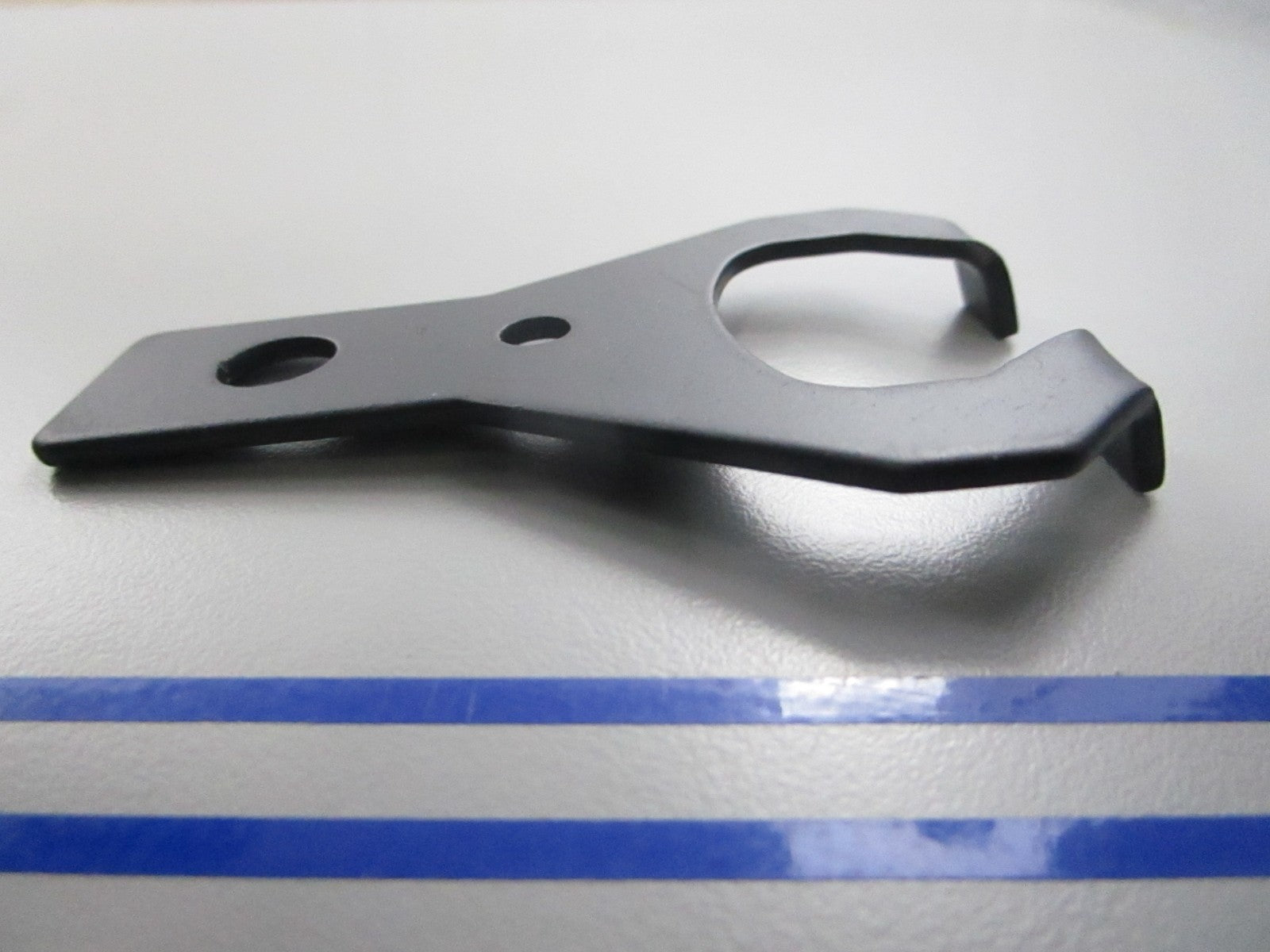 NEW OEM 853039 Volvo Penta Bracket 0810
