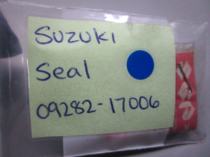 *NEW OEM* 0810 Suzuki Seal 09282-17006
