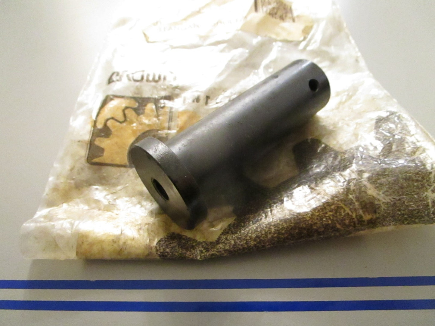 NEW OEM 119047 Crown Spring Ram 0720