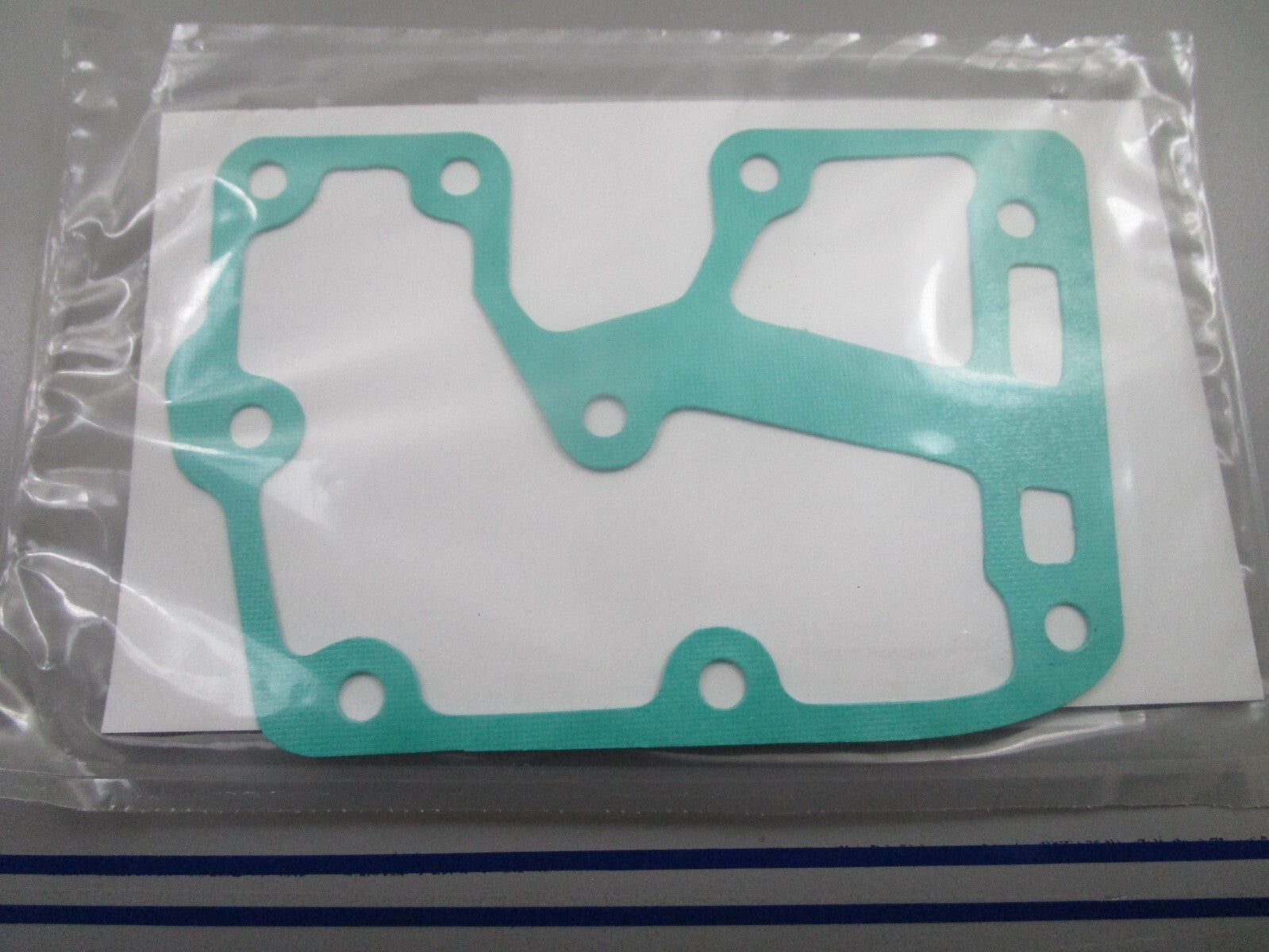 *NEW OEM* 0810 Mercury Quicksilver Gasket 27-892157