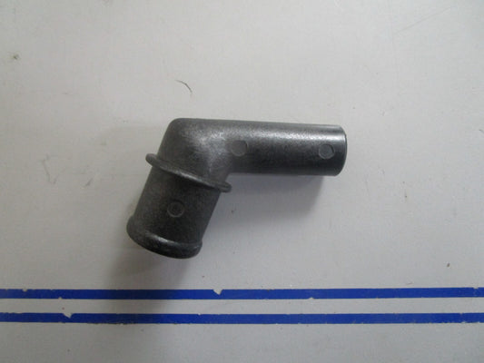 *NEW OEM* 0810 Volvo Penta Hose Attachment 855902