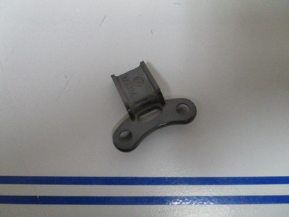 *NEW OEM* 0810 OMC Johnson Evinrude Retainer 123324 0123324